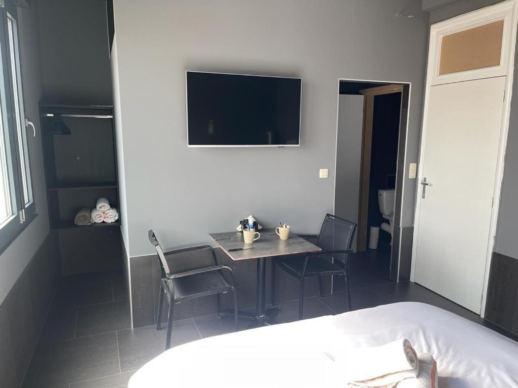Logements Des Choraux Tournai Exterior photo